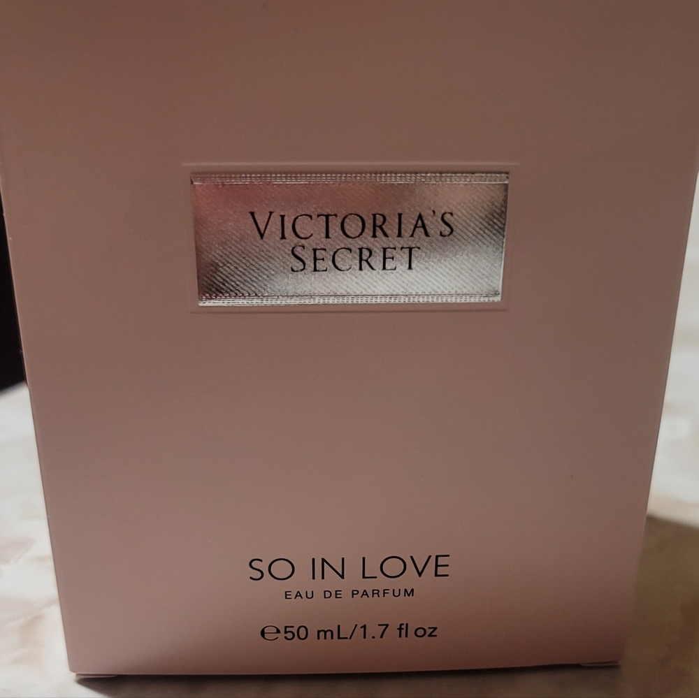 Victoria's Secret So In Love 1.7oz